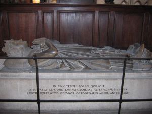 800px-Grave_of_Rollo_of_Normandy